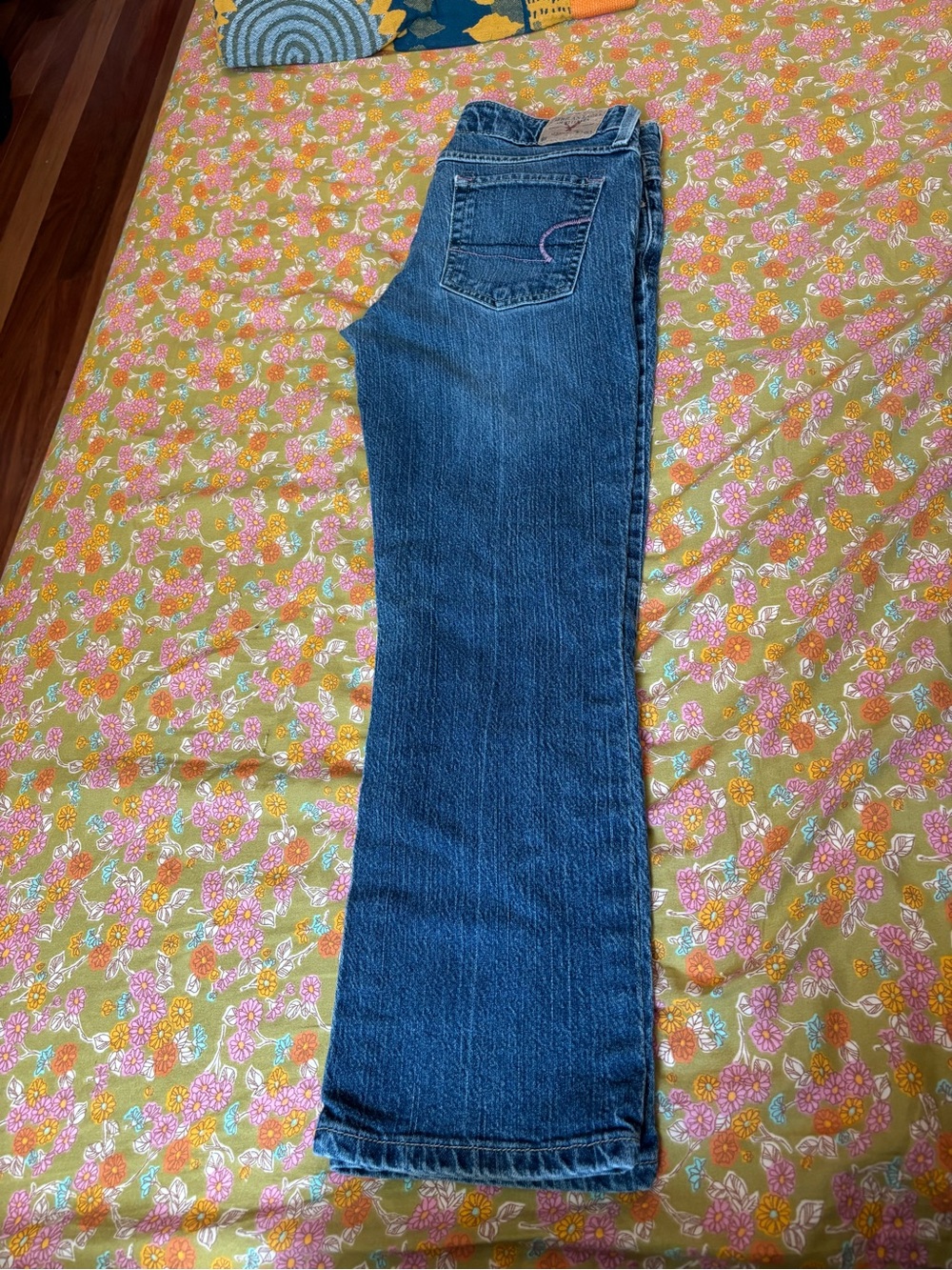 Vintage RARE Limited Edition Blue American Eagle Women's Capri Jeans